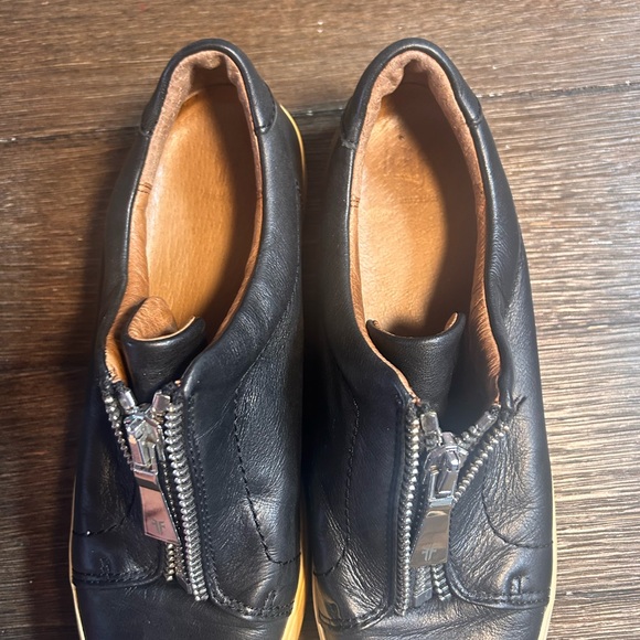 Frye Lena Leather zip sneakers size 7.5 - Picture 7 of 9